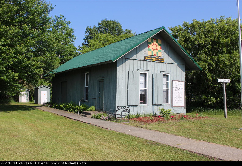 Six Lakes PM Depot
